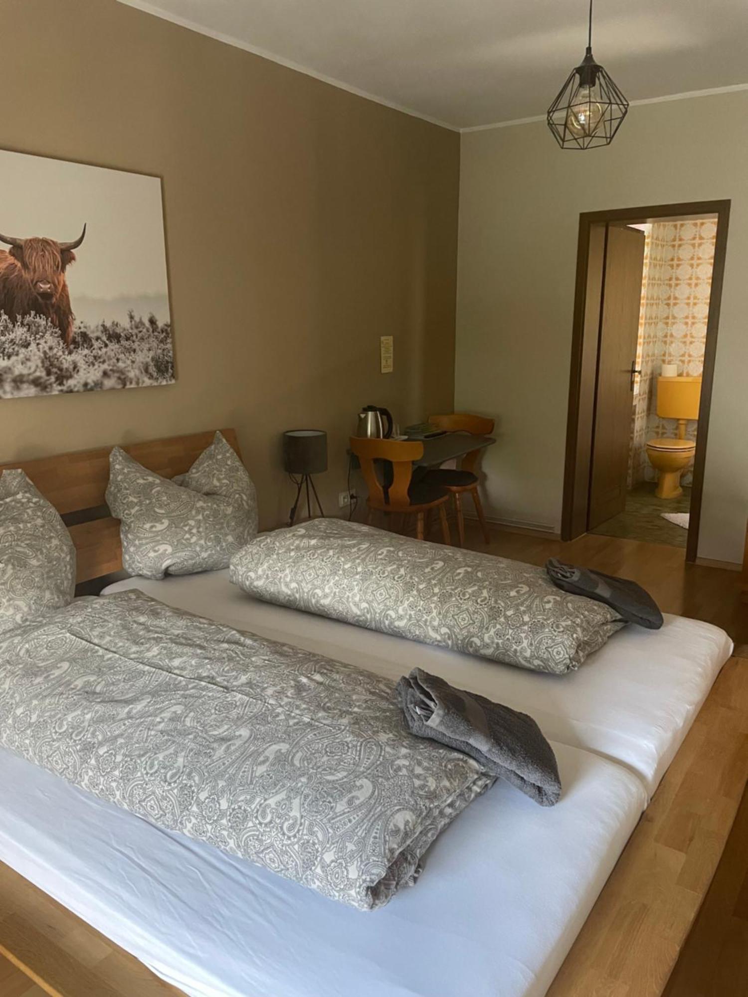 Pension Zur Quelle Deudesfeld ภายนอก รูปภาพ